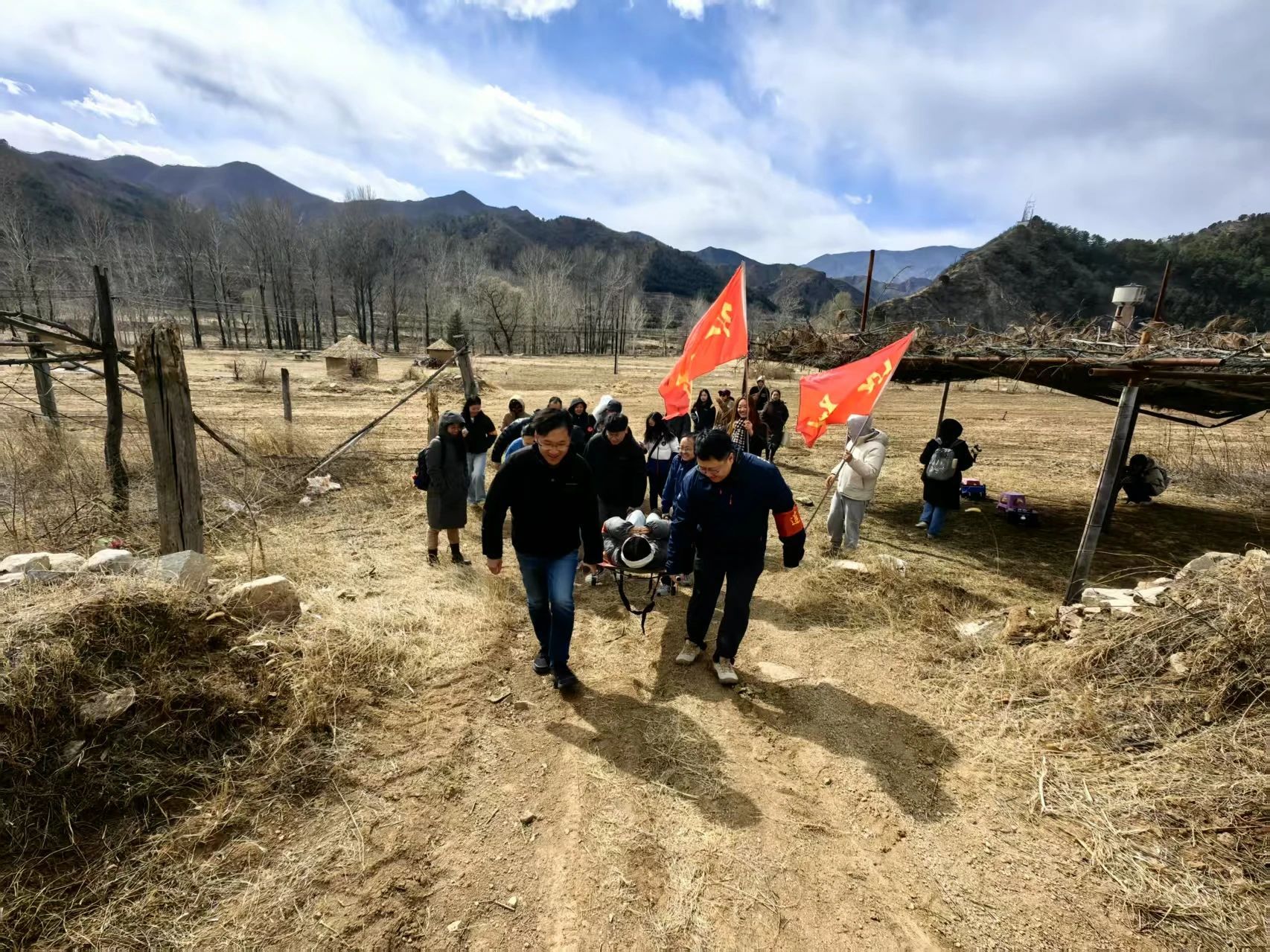  2024年北京高?！皹影逯Р俊保褐醒朊褡宕髮W新聞與傳播學院教工黨支部